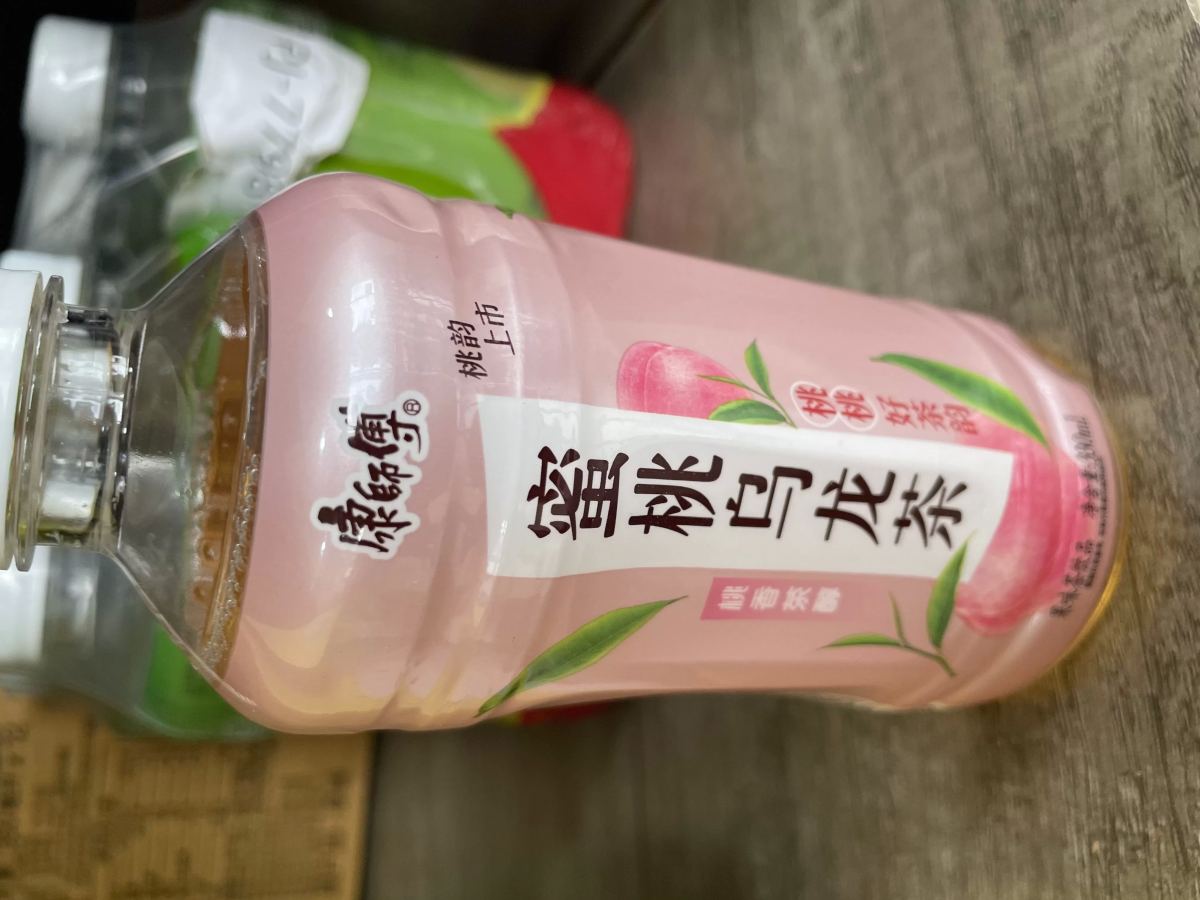 康师傅蜜桃乌龙茶330ml