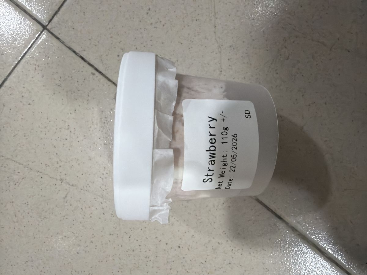干噎酸奶 草莓