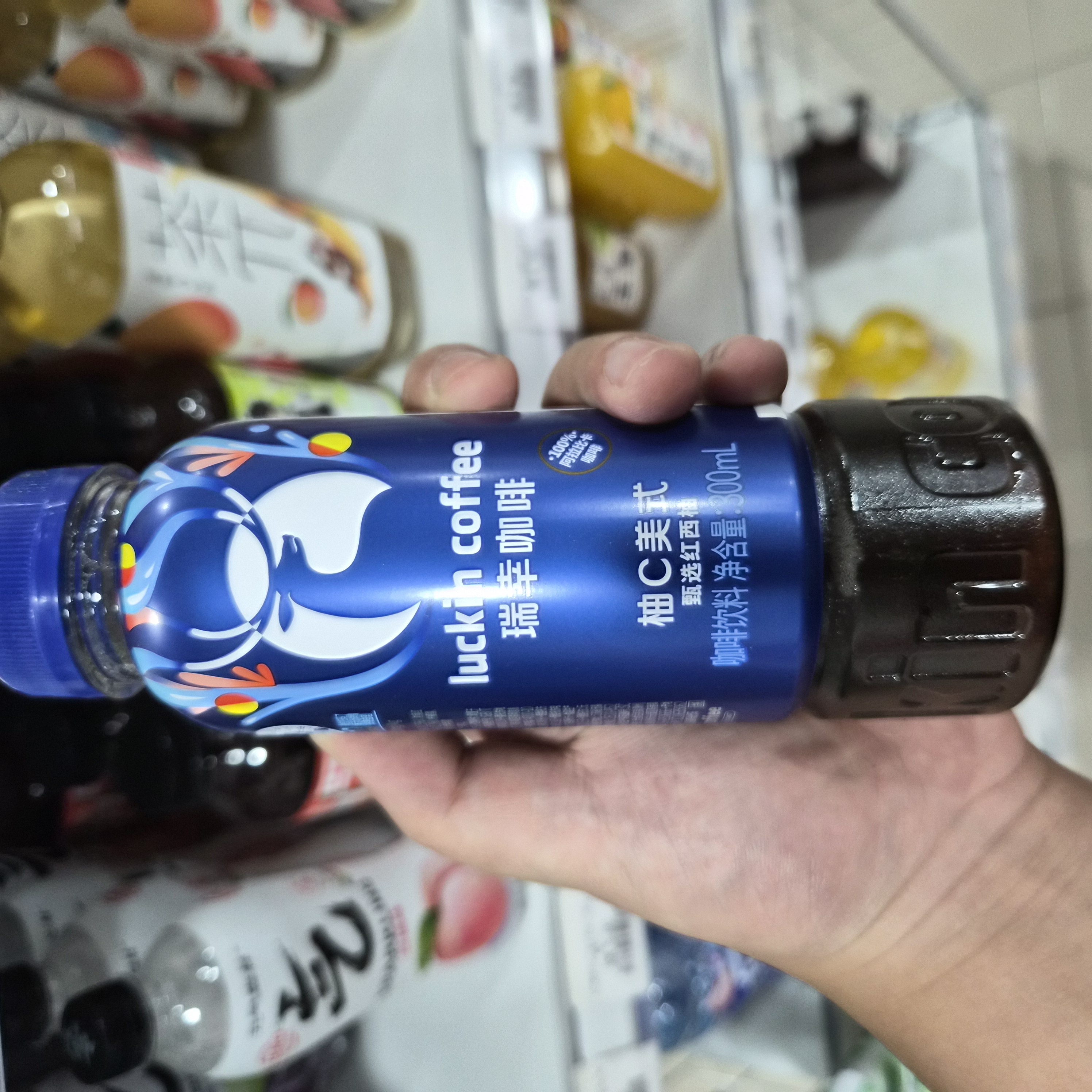 瑞幸咖啡柚C美式300ml
