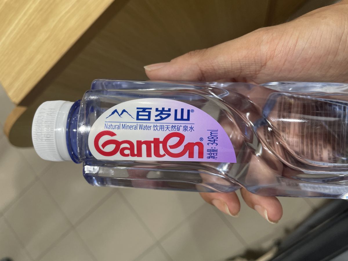 百岁山（348ml）